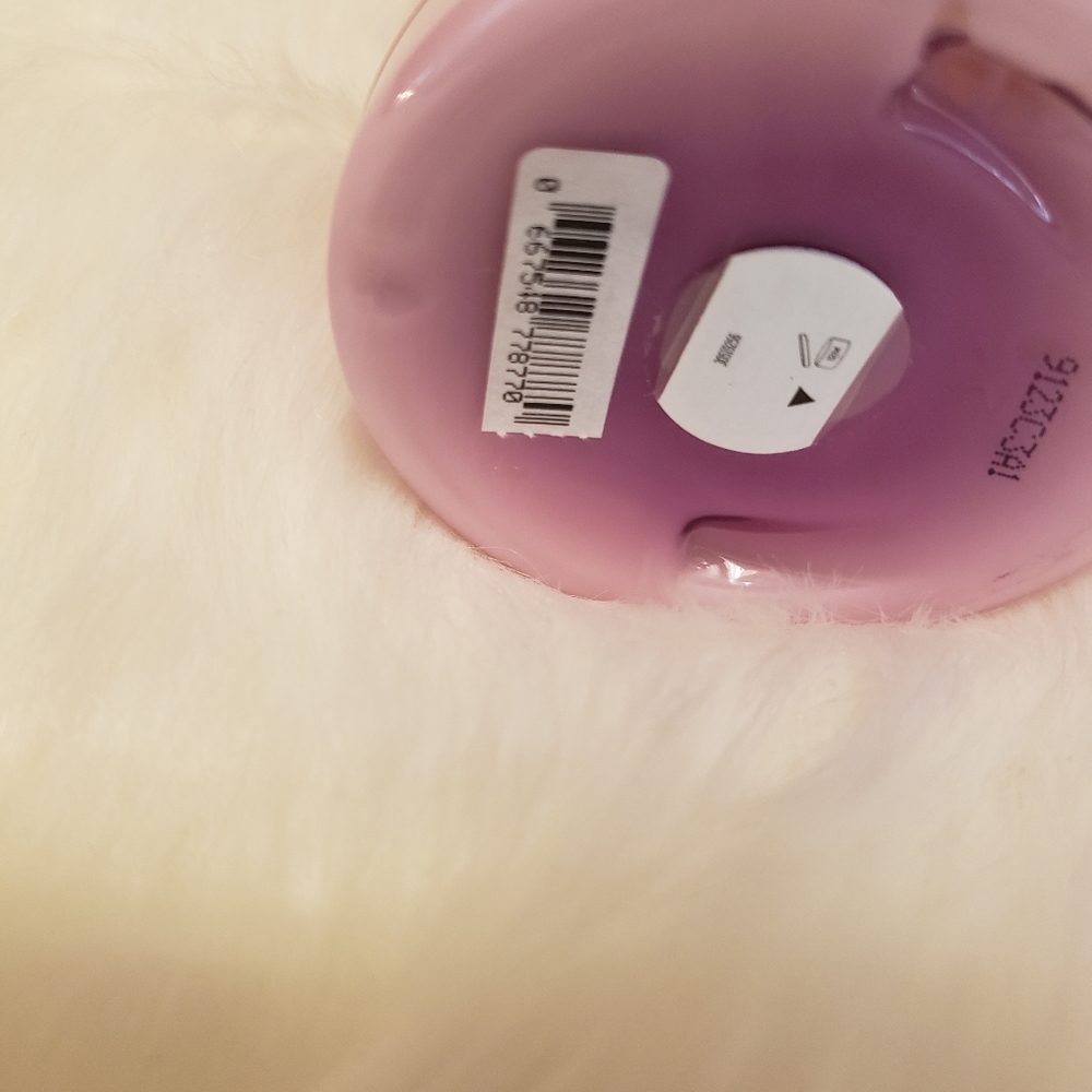 Pink coconut lotion - Picture 3 of 4